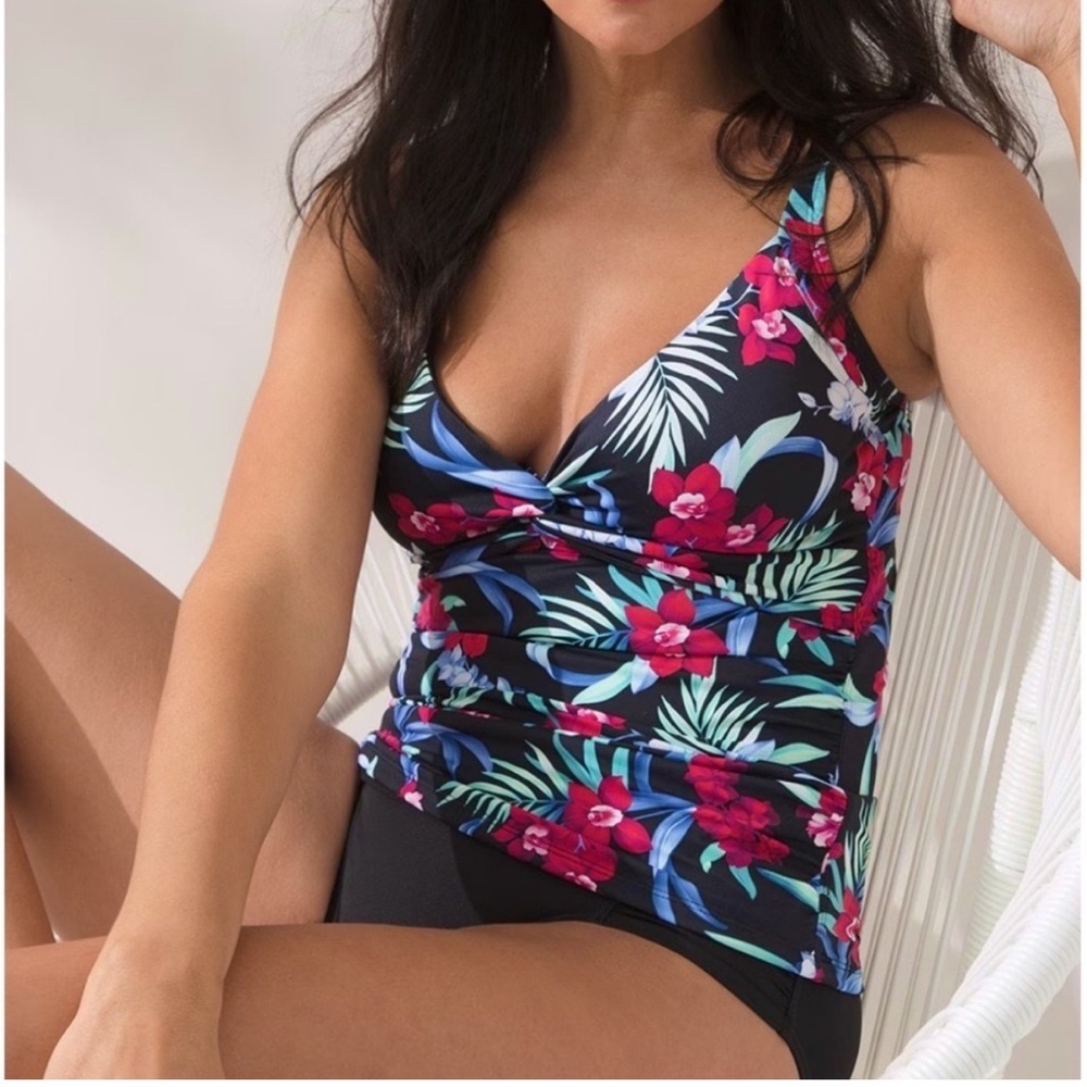 Tommy Bahama 2 piece Midnight Orchid bathing suit with reversible bottoms.